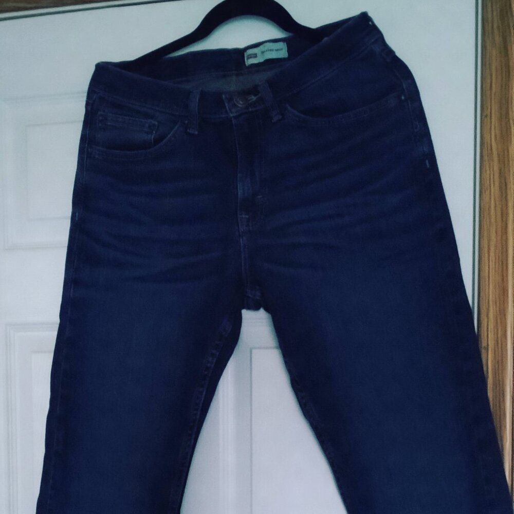 Wrangler Jeans - Picture 3 of 6